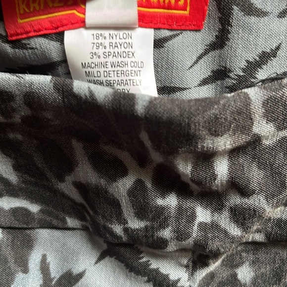 Crazy Larry Stylish Gray Black Ultra Suede Pants Tummy Control Women’s Sz 10 - Picture 5 of 5